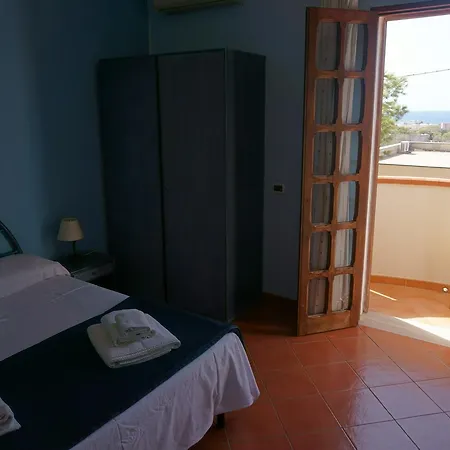 Il Veliero Blu Aparthotel *