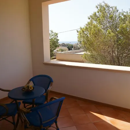 Aparthotel Il Veliero Blu *